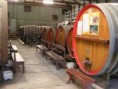 /album/claire-valley/a05-sh-wine-barrels-jpg/